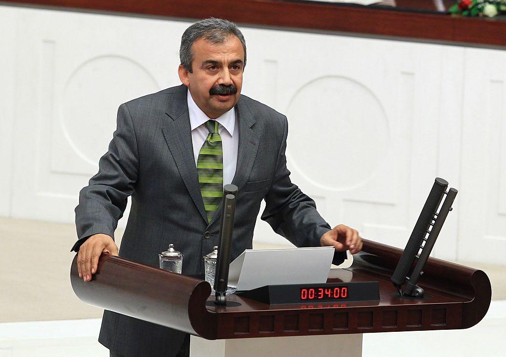 Sırrı Süreyya Önder