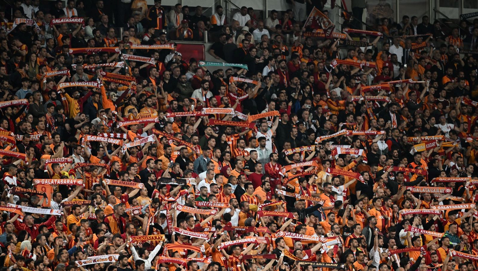 Galatasaray-Liverpool maçına 50 bin TL’ye bilet