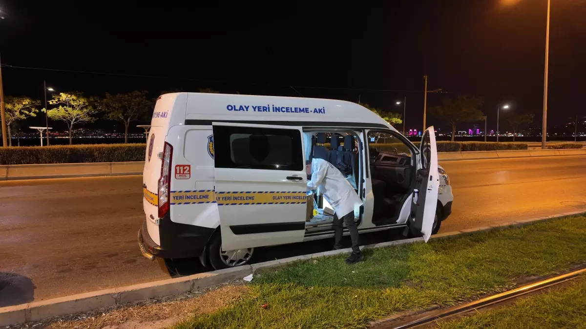 İzmir’de maç sonu bıçaklı-silahlı kavga: Ölü ve yaralılar var