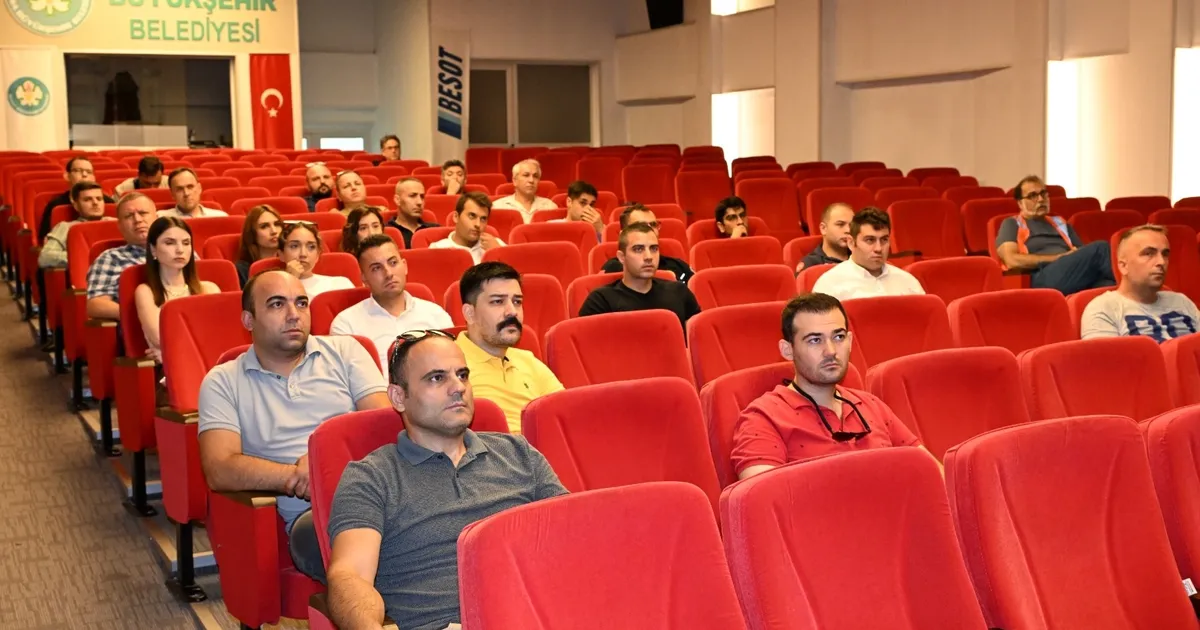 Manisa’da belediye personeline ‘Afet Bilinçlendirme’ eğitimi