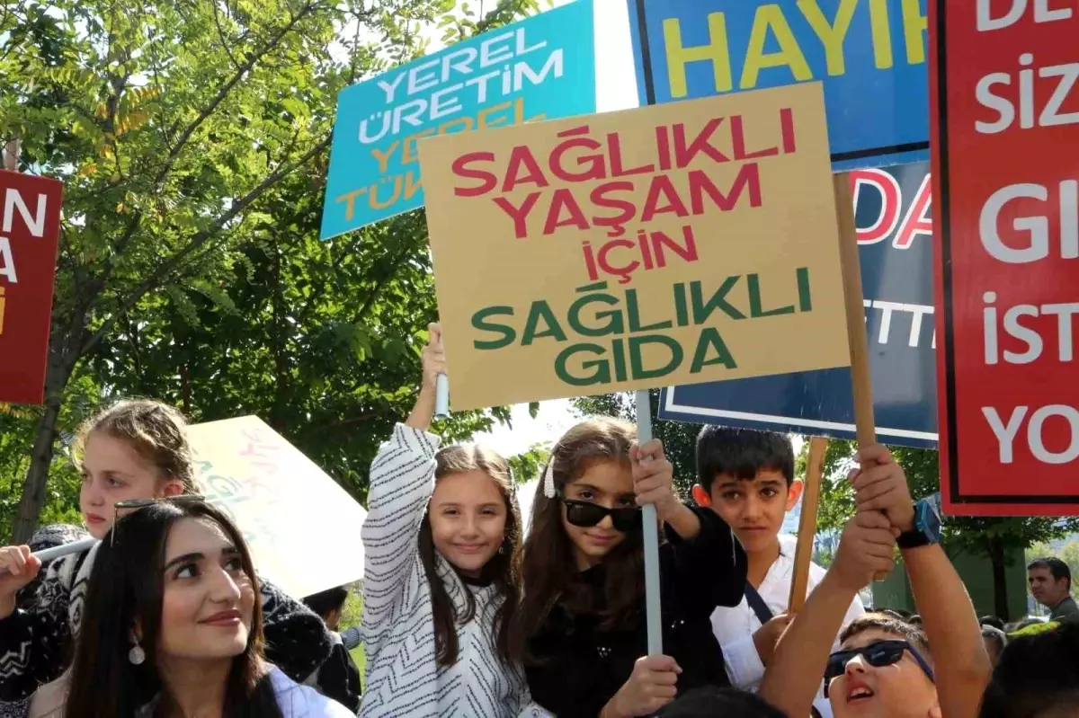 niluferde saglikli gida senligi duzenlendi 8fuSSpch.jpg