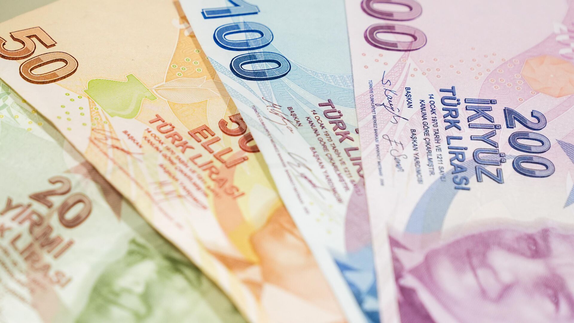 SGK’dan emeklilere tebligat: 3 gün süre verildi, maaşlar faiziyle geri isteniyor