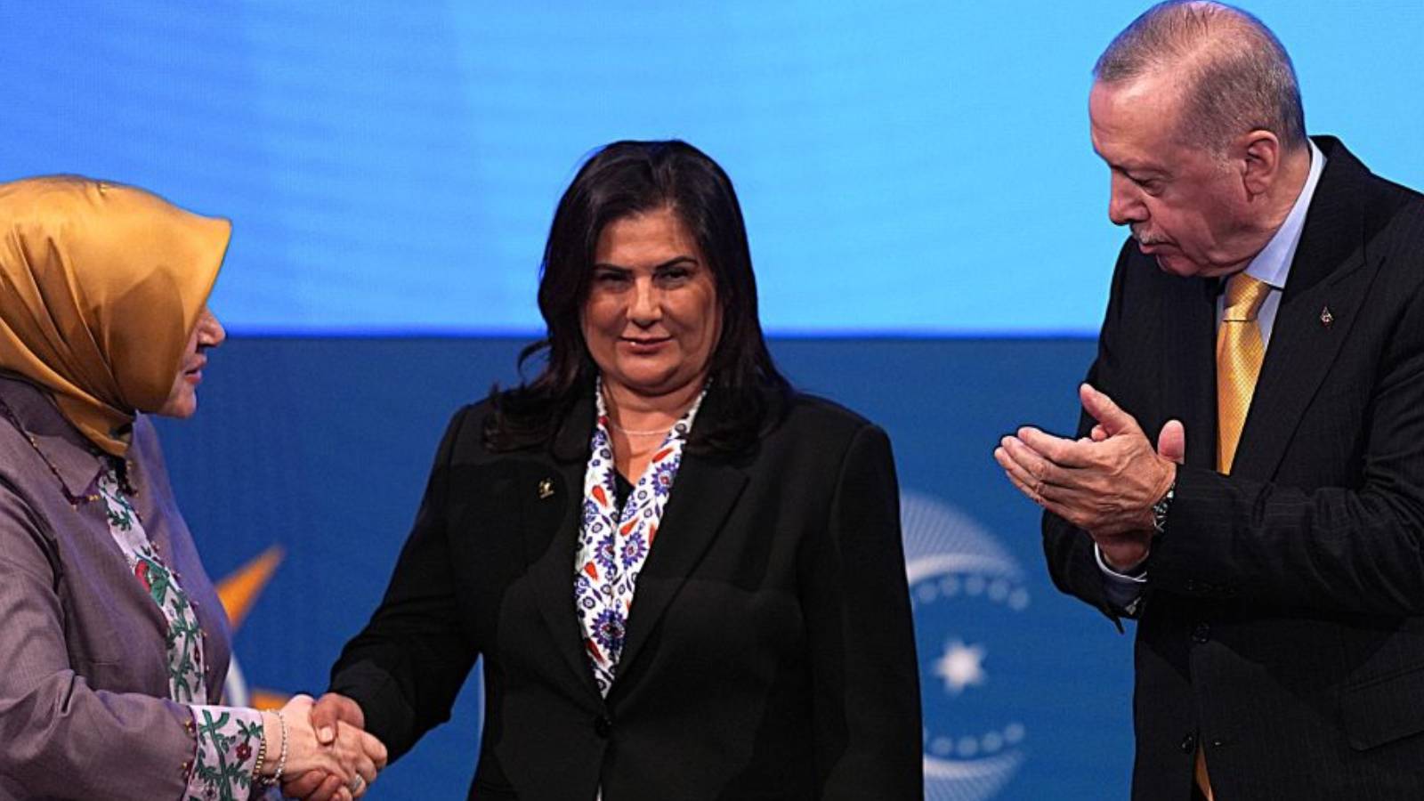 son arastirma sonuclari belediye baskanlarinin akpye gecisine secmen ne diyor sxMUdzik.jpg