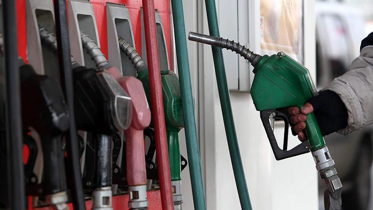 Akaryakıt fiyatlarında son durum! Benzin, motorin ve LPG’ye zam, indirim var mı? (16 Kasım 2025)