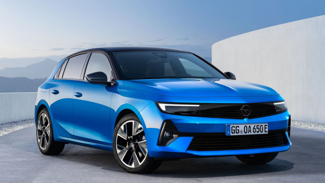 Opel’den Kasım kampanyası, 300 bin TL faizsiz kredi ile Astra fırsatı