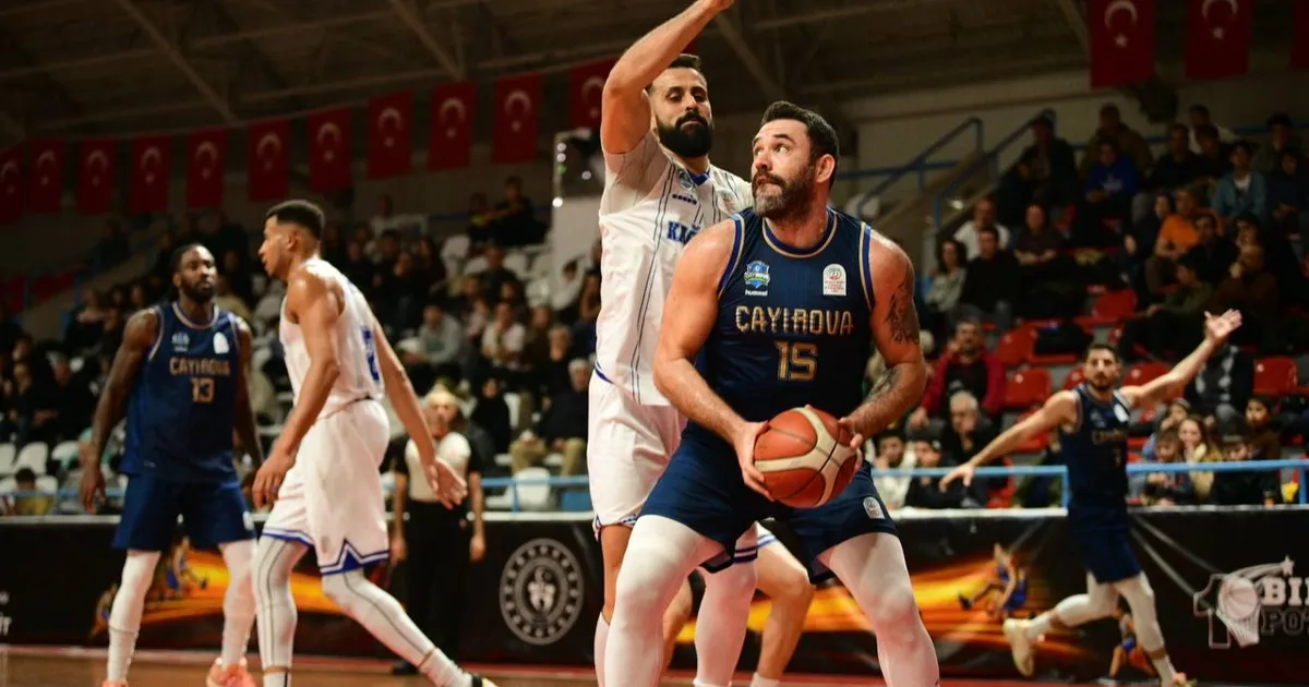 Kocaeli Çayırova Belediyesi derbide uzatmada kazandı