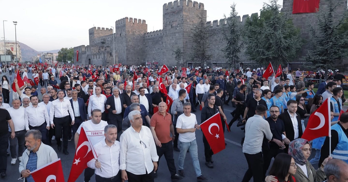Kayseri Büyükşehir’den 15 Temmuz mesaisi Img